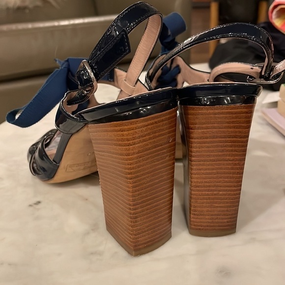 Marc by Marc Jacobs Blue Patent Leather Sandals - Picture 5 of 11